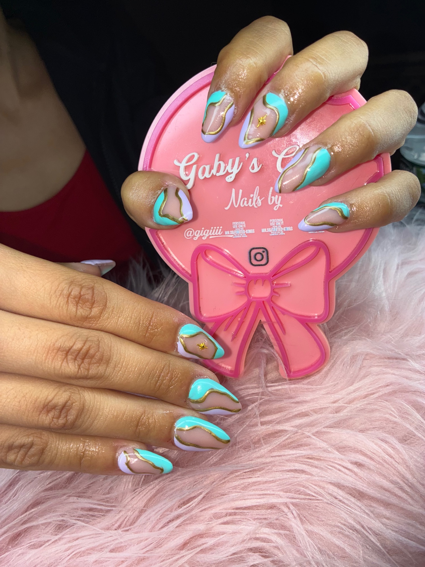 Mint & gold waves